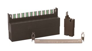 ABB 7TCA085400R0136